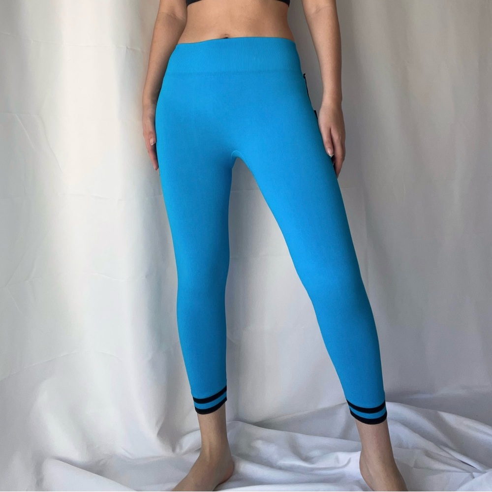 Ren Active Blue Cropped Leggings